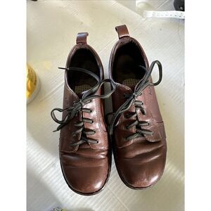 Women Born Brown Leather Lace Up Oxfords Flats Casual Shoes Size 9